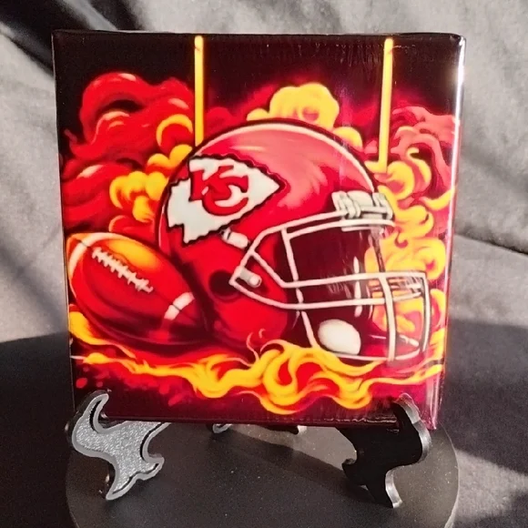 Hand Crafted Kansas City Chiefs Art - Picture 1 of 3